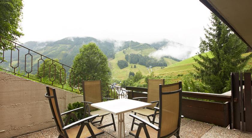 Appartement Bernkogel Saalbach-Hinterglemm Oda fotoğraf